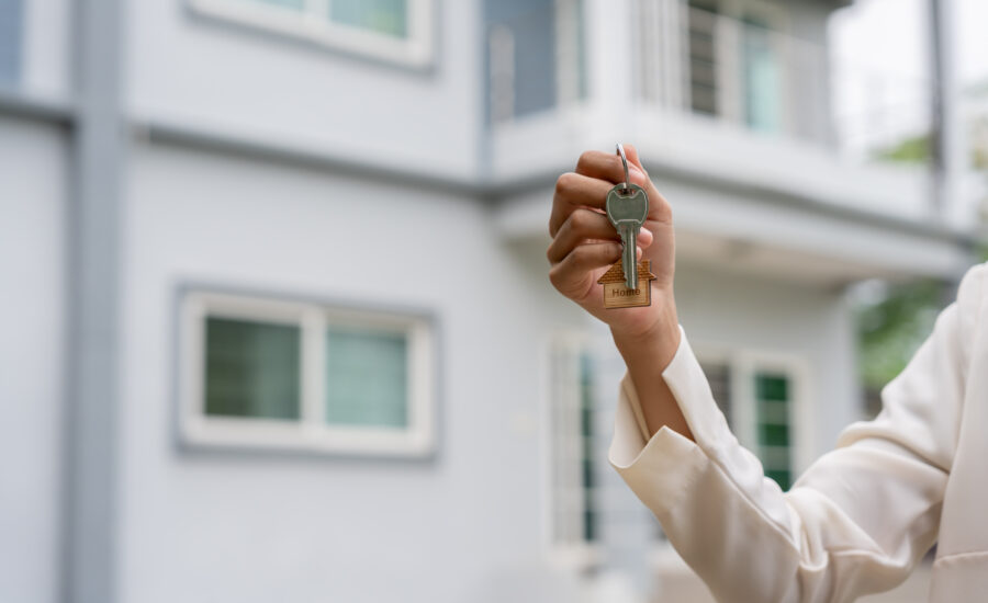 what is a property manager